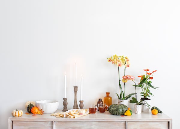 Thanksgiving-mantel-decor