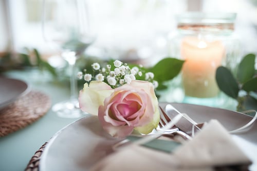 floral-wedding-place-setting