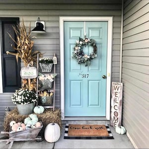 shiplap-shanty-monochromatic